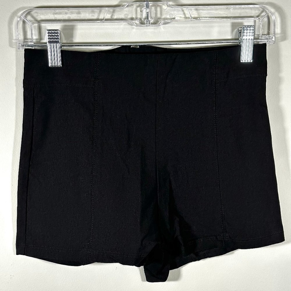 Women's High Waist Back Zipper Shorts
